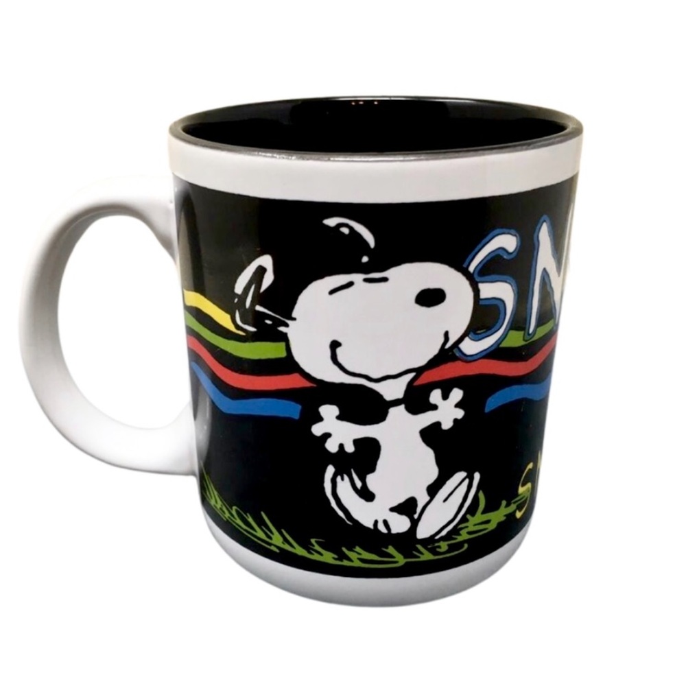 Peanuts 1994 Dancing Snoopy Vintage Mug